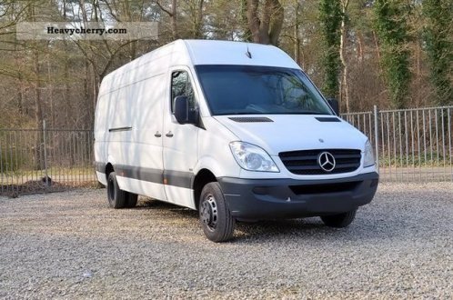 Mercedes-Benz Sprinter MAXI k půjčení za autopůjčovny