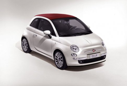 Fiat 500  k půjčení za autopůjčovny