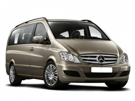 Mercedes-Benz Viano AT k půjčení za autopůjčovny