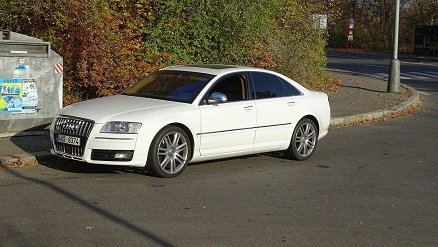    k půjčení za autopůjčovny